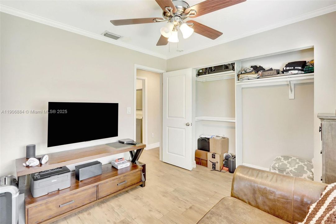 Active With Contract: $1,245,000 (4 beds, 2 baths, 1898 Square Feet)