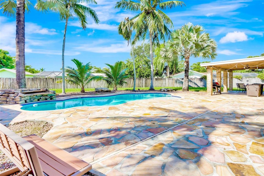 Active With Contract: $1,245,000 (4 beds, 2 baths, 1898 Square Feet)