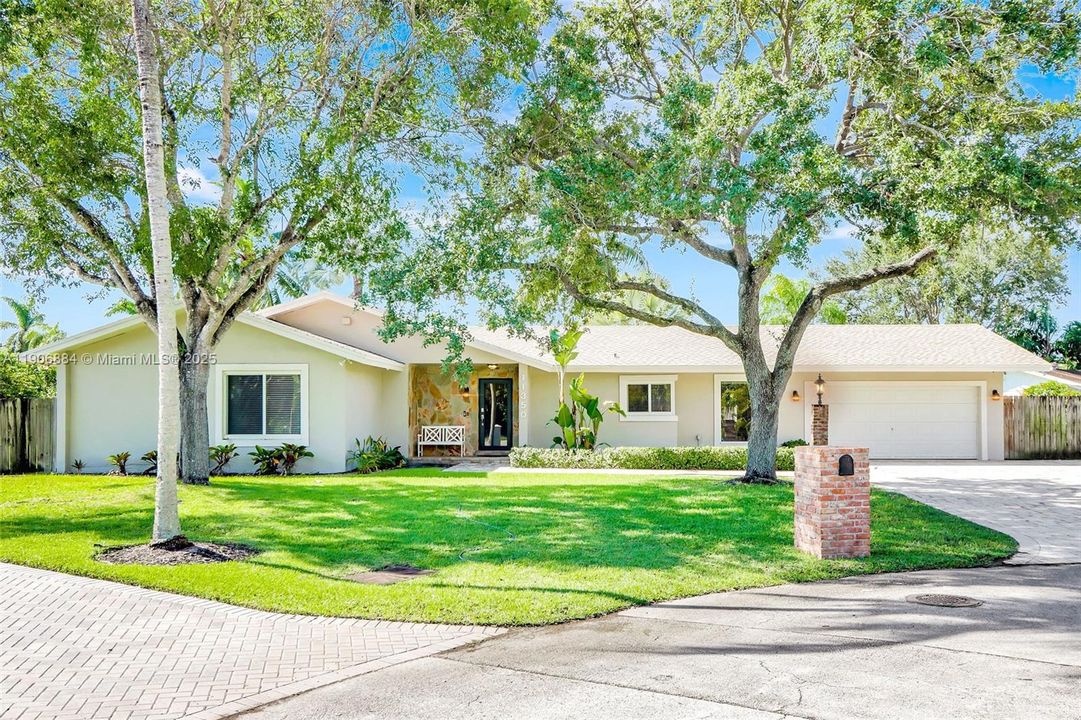 Active With Contract: $1,245,000 (4 beds, 2 baths, 1898 Square Feet)