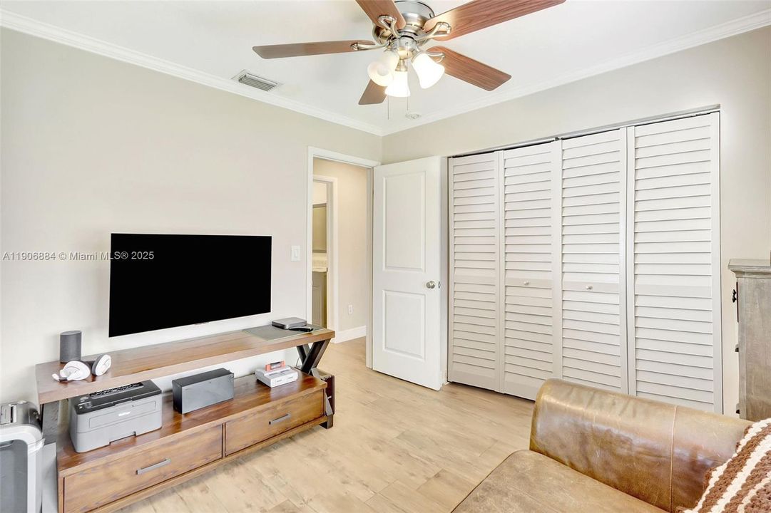 Active With Contract: $1,245,000 (4 beds, 2 baths, 1898 Square Feet)