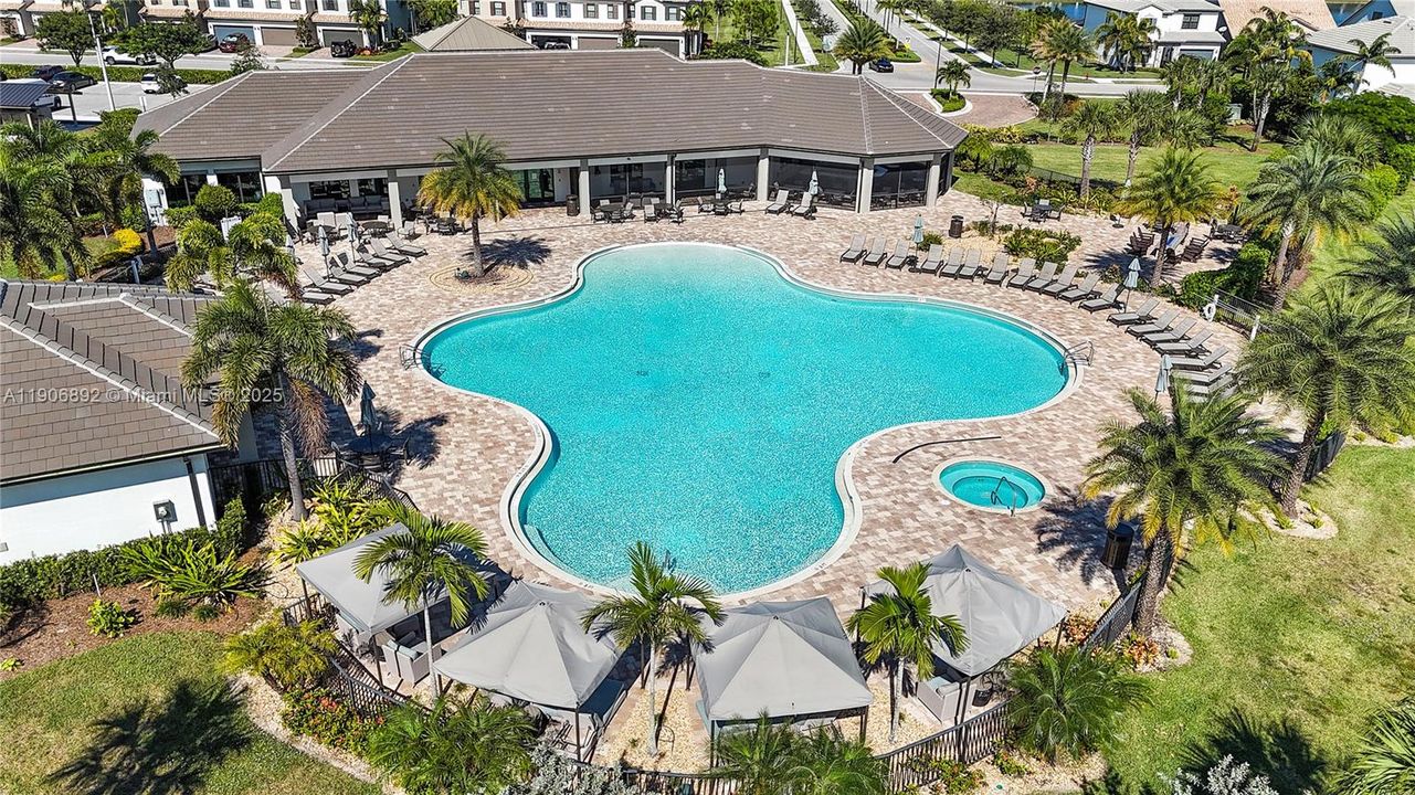 For Sale: $750,000 (4 beds, 2 baths, 2377 Square Feet)