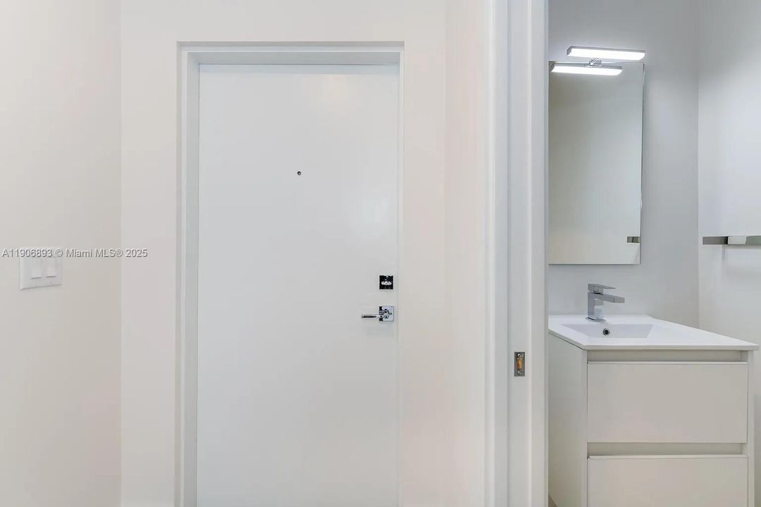 En Venta: $459,900 (2 camas, 2 baños, 1520 Pies cuadrados)