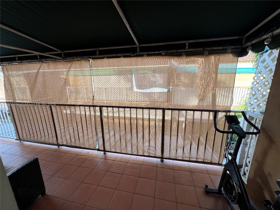 En Venta: $355,000 (2 camas, 2 baños, 1080 Pies cuadrados)