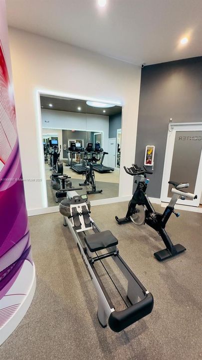 出租: $3,950 (3 贝兹, 2 浴室, 1406 平方英尺)