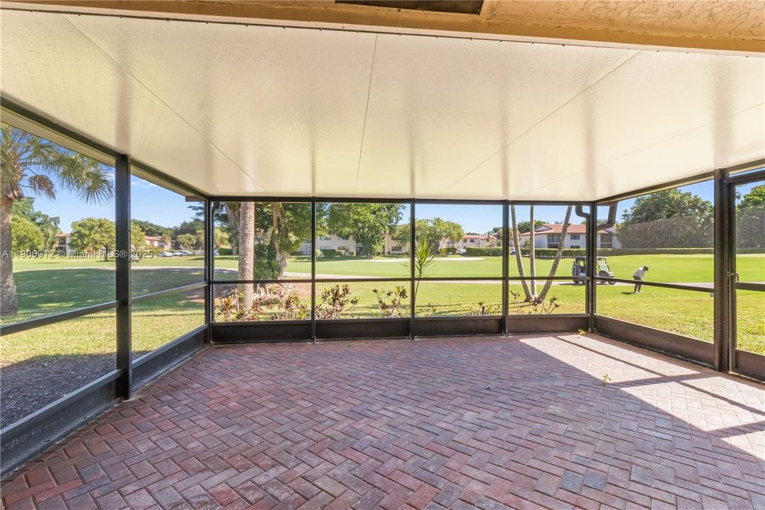 For Rent: $4,500 (3 beds, 2 baths, 1431 Square Feet)