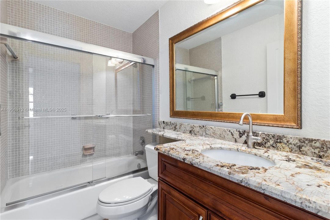 For Rent: $4,500 (3 beds, 2 baths, 1431 Square Feet)