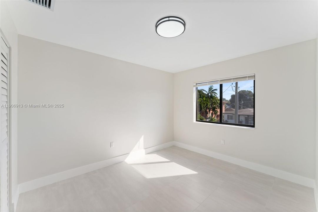 На продажу: $799,000 (0 спален, 0 ванн, 0 Квадратных фут)