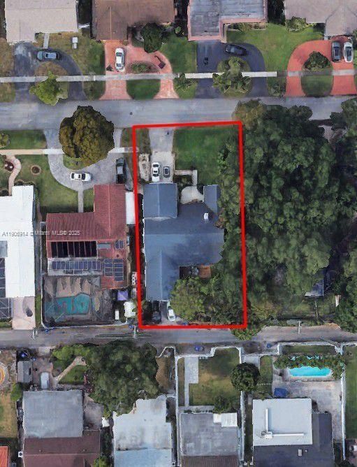 出租: $3,750 (3 贝兹, 3 浴室, 3162 平方英尺)