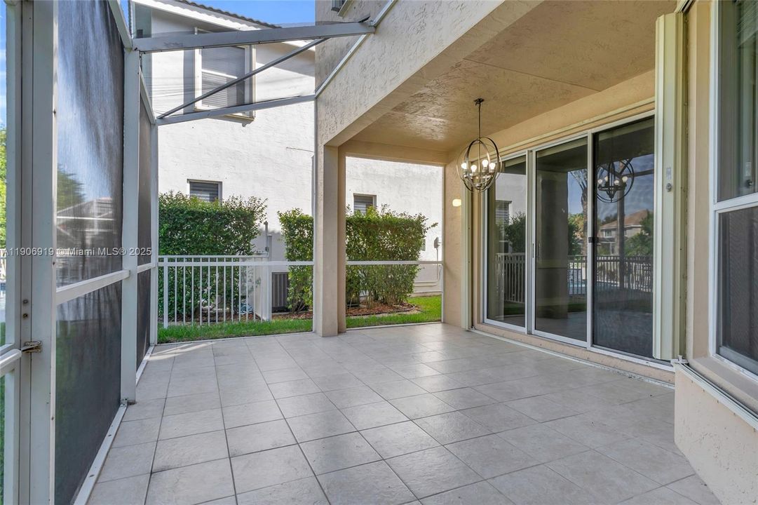 En Venta: $882,000 (5 camas, 3 baños, 2848 Pies cuadrados)