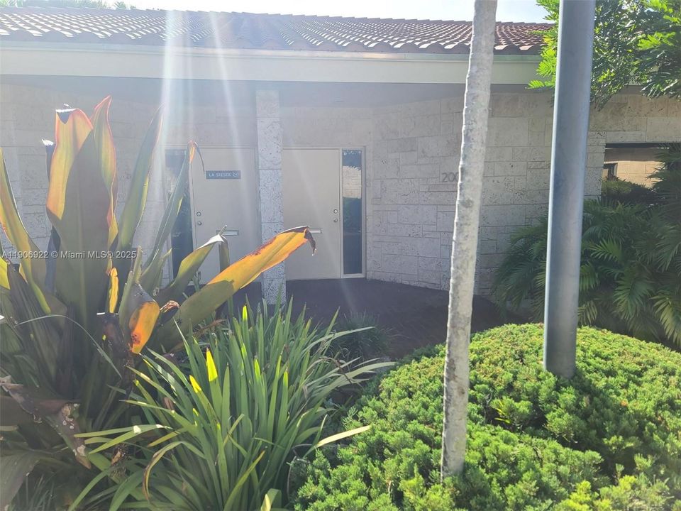 En Renta: $3,950 (0 camas, 0 baños, 0 Pies cuadrados)