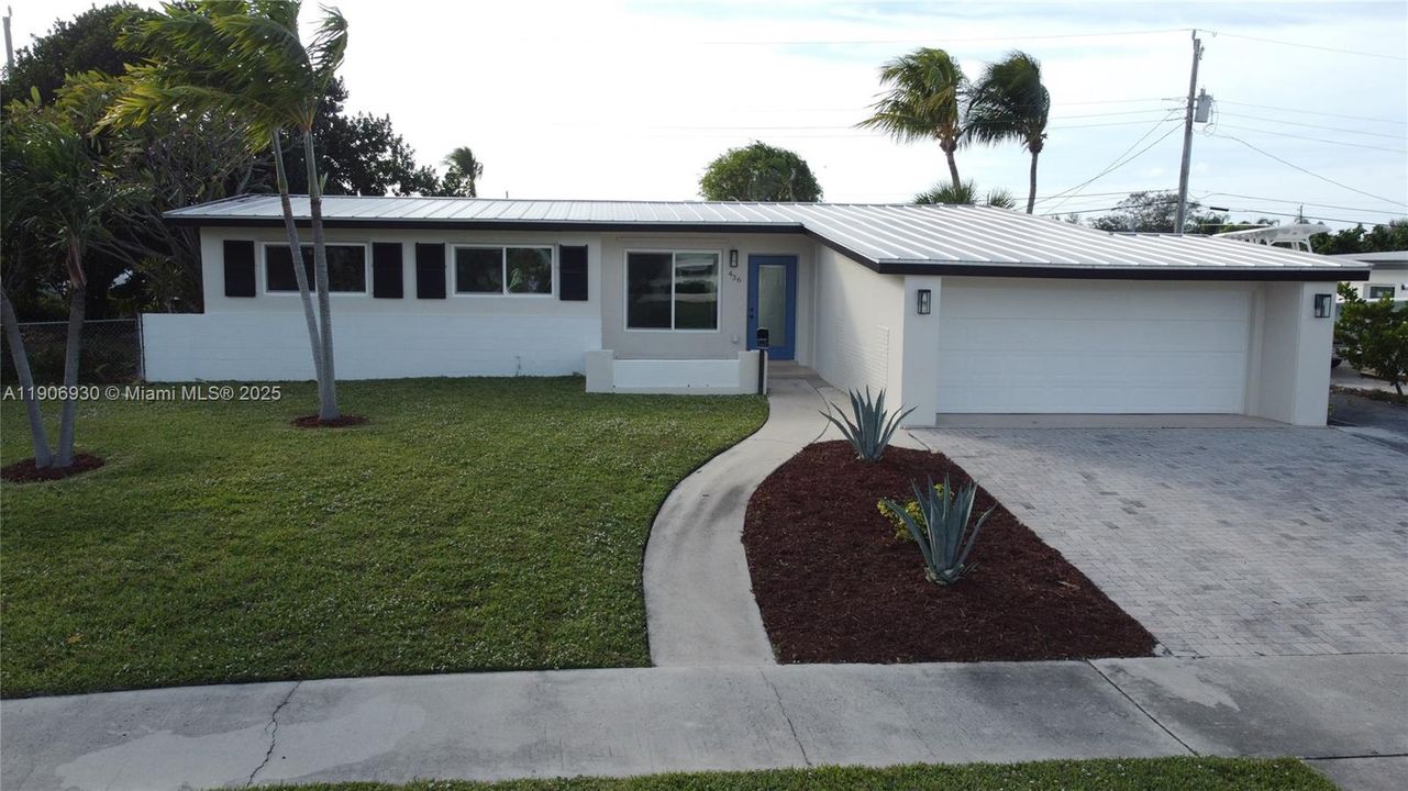 En Venta: $580,000 (4 camas, 2 baños, 1578 Pies cuadrados)