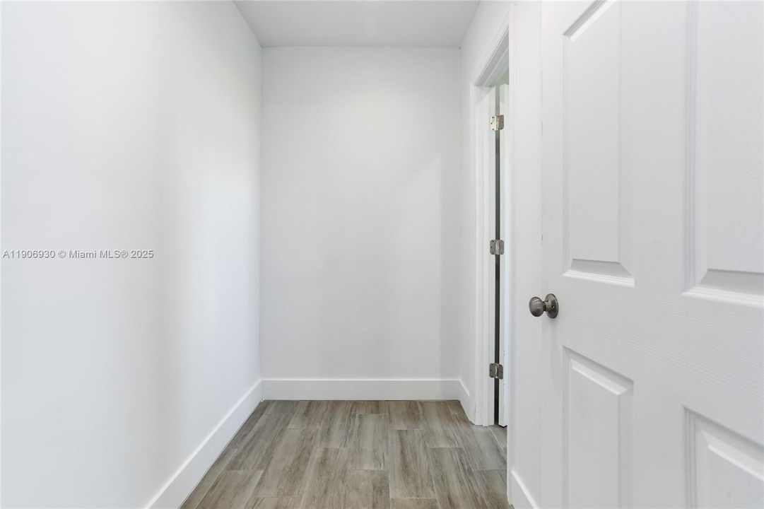 En Venta: $580,000 (4 camas, 2 baños, 1578 Pies cuadrados)