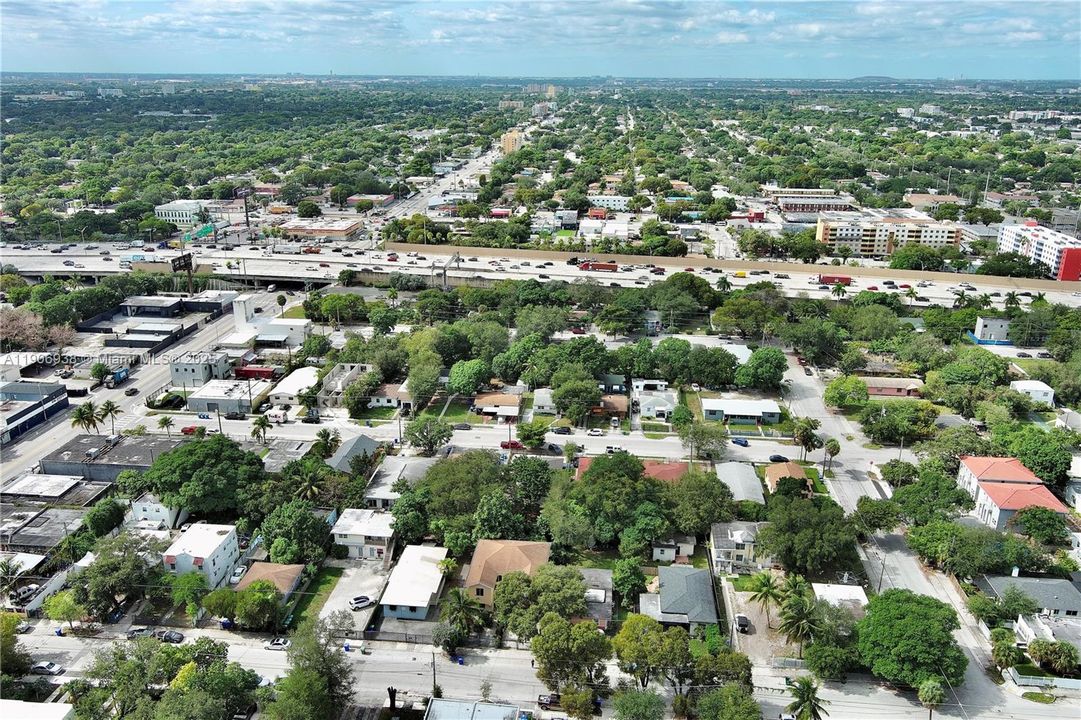 For Sale: $530,000 (3 beds, 2 baths, 1206 Square Feet)