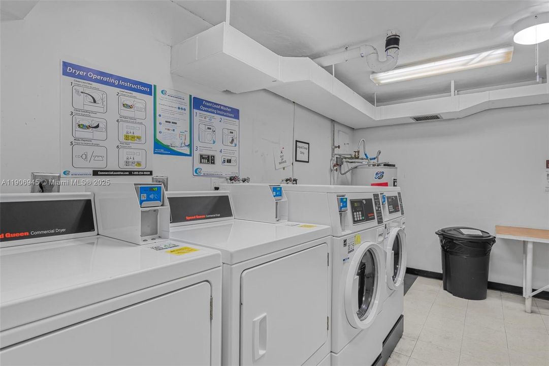 For Sale: $215,000 (2 beds, 2 baths, 1132 Square Feet)