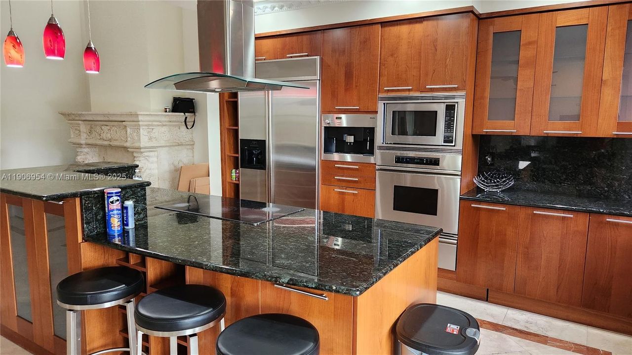 Active With Contract: $5,400 (4 beds, 3 baths, 2743 Square Feet)