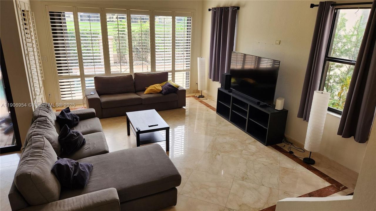 Active With Contract: $5,400 (4 beds, 3 baths, 2743 Square Feet)