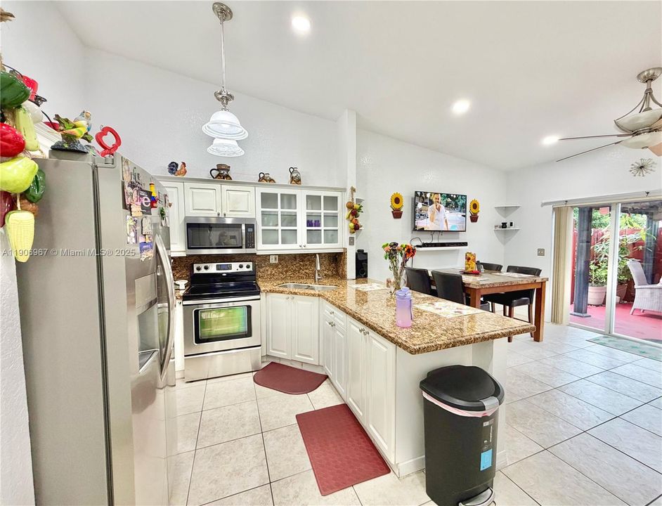 En Renta: $2,850 (3 camas, 2 baños, 1252 Pies cuadrados)