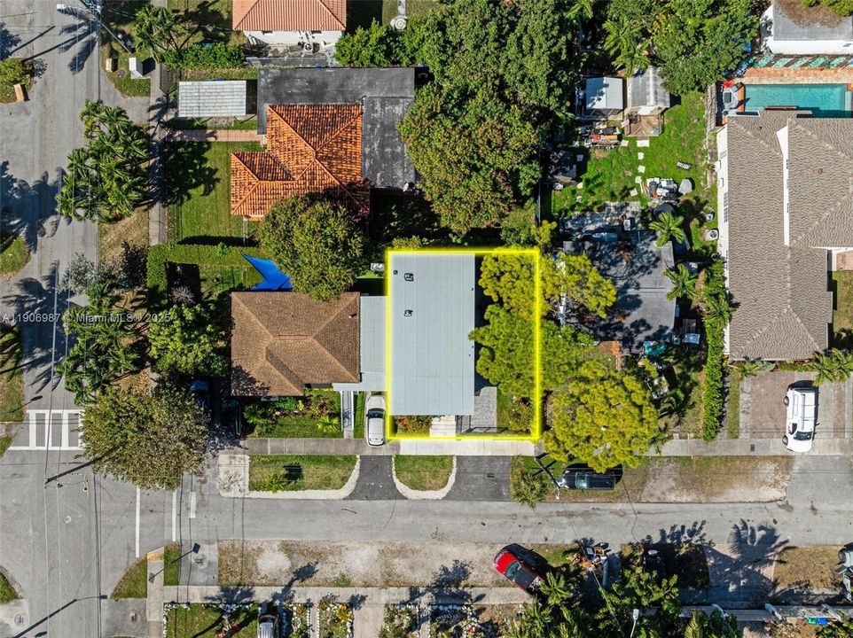 待售: $799,900 (3 贝兹, 2 浴室, 1440 平方英尺)