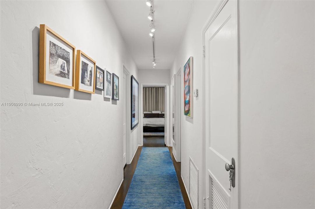 Active With Contract: $1,975,000 (3 beds, 2 baths, 2312 Square Feet)