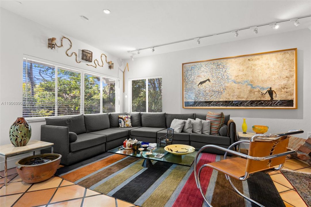 Active With Contract: $1,975,000 (3 beds, 2 baths, 2312 Square Feet)