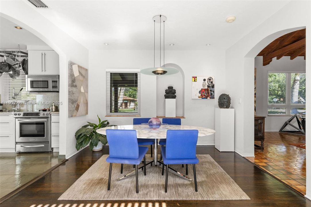 Active With Contract: $1,975,000 (3 beds, 2 baths, 2312 Square Feet)