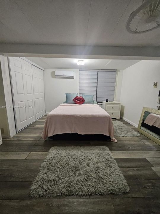 待售: $205,000 (3 贝兹, 3 浴室, 954 平方英尺)