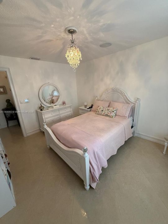 Second bedroom reverse view