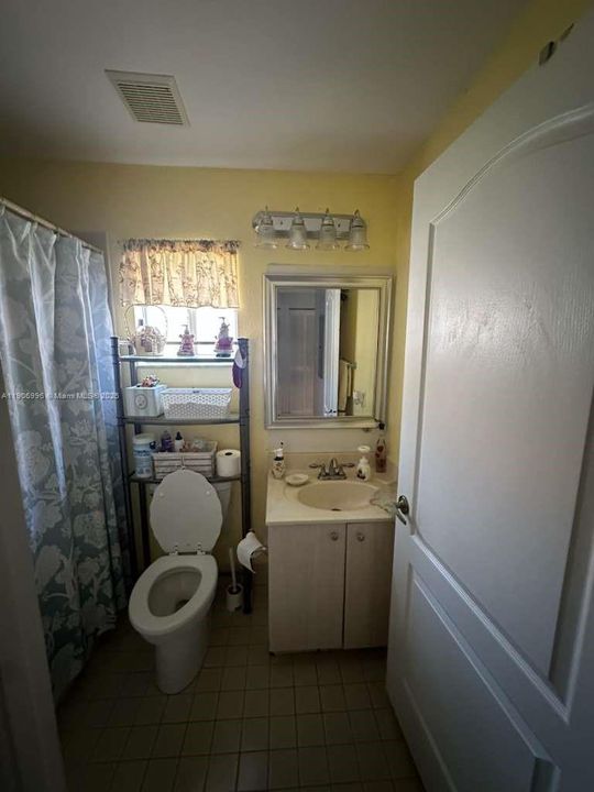 For Sale: $439,900 (2 beds, 2 baths, 1564 Square Feet)