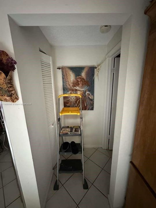 For Sale: $439,900 (2 beds, 2 baths, 1564 Square Feet)