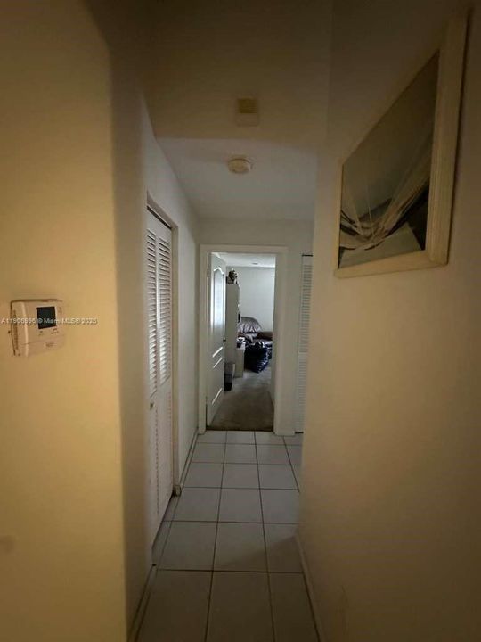 For Sale: $439,900 (2 beds, 2 baths, 1564 Square Feet)