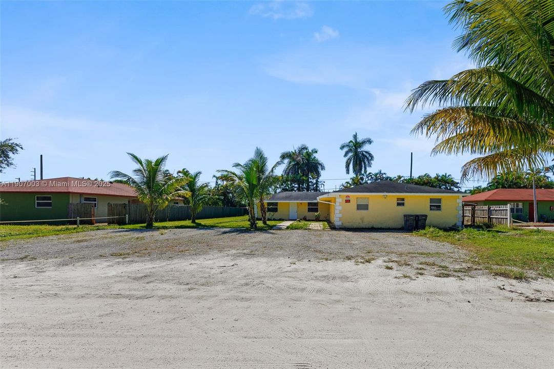 For Sale: $775,000 (0 beds, 0 baths, 2498 Square Feet)