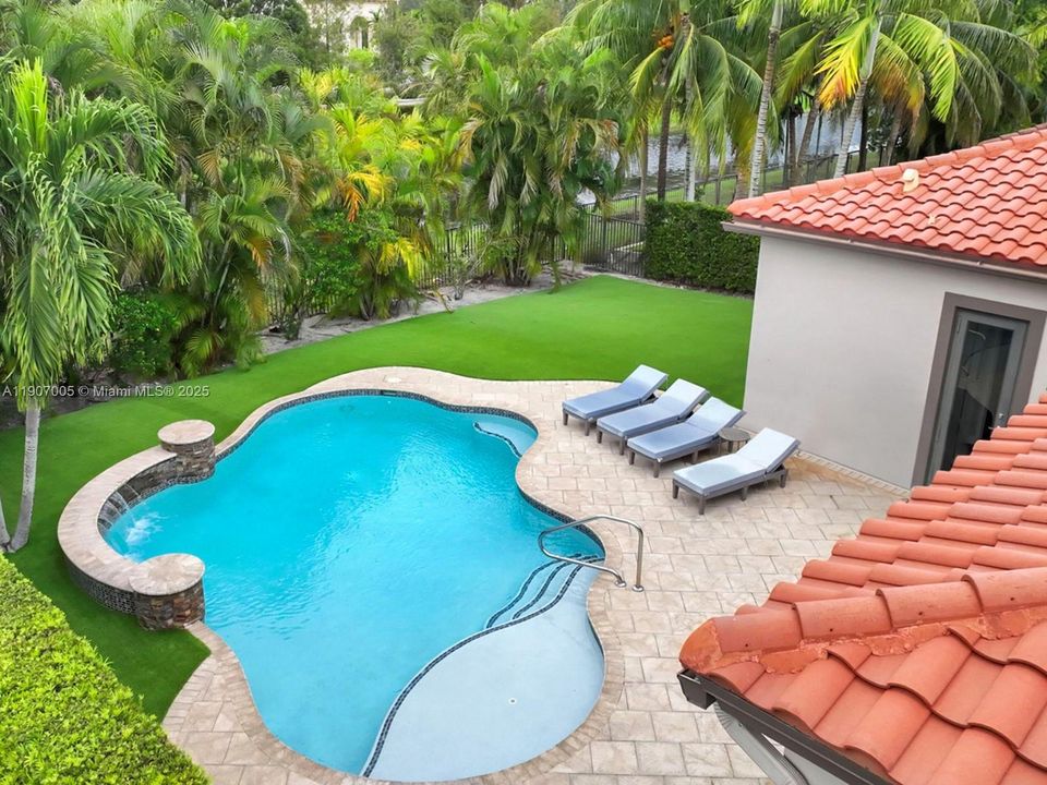 待售: $1,195,000 (4 贝兹, 3 浴室, 2480 平方英尺)