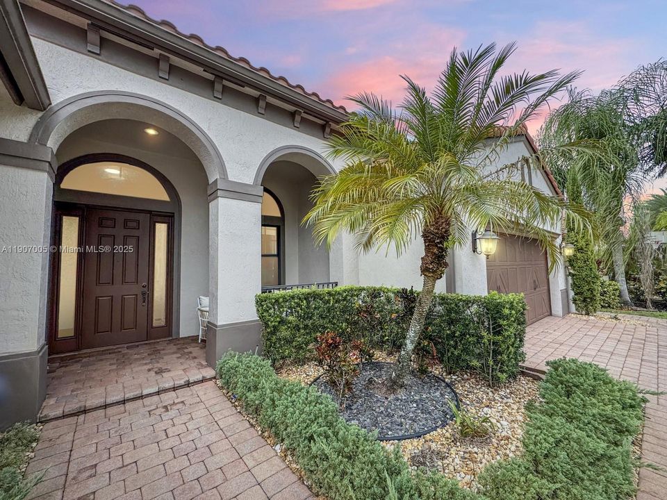 待售: $1,195,000 (4 贝兹, 3 浴室, 2480 平方英尺)