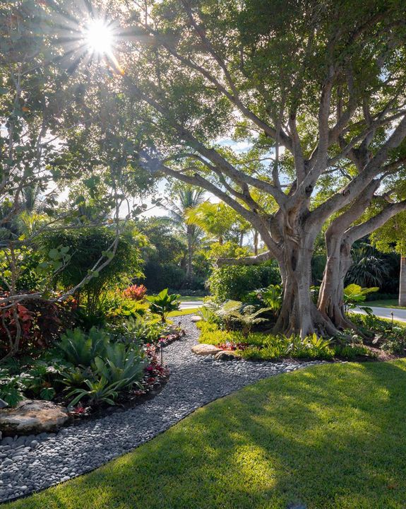 488 S Beach Rd, Jupiter Island, 33455-11