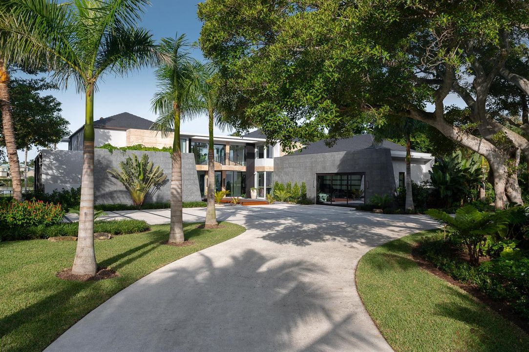 488 S Beach Rd, Jupiter Island, 33455-7