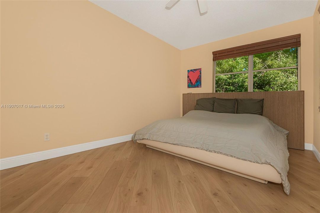 En Venta: $530,000 (3 camas, 2 baños, 1764 Pies cuadrados)