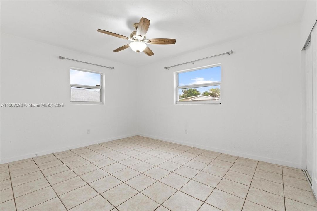 Active With Contract: $2,850 (3 beds, 2 baths, 1898 Square Feet)