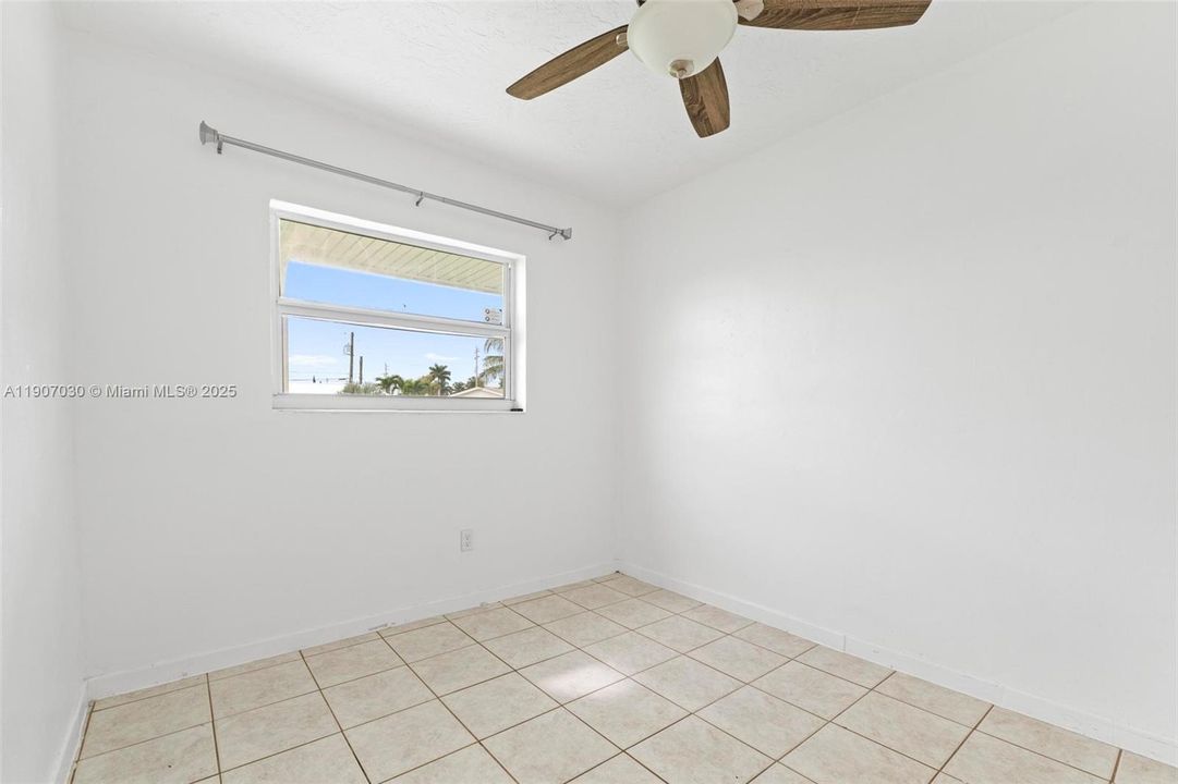 Active With Contract: $2,850 (3 beds, 2 baths, 1898 Square Feet)