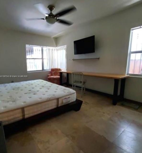 待售: $750,000 (0 贝兹, 0 浴室, 2057 平方英尺)