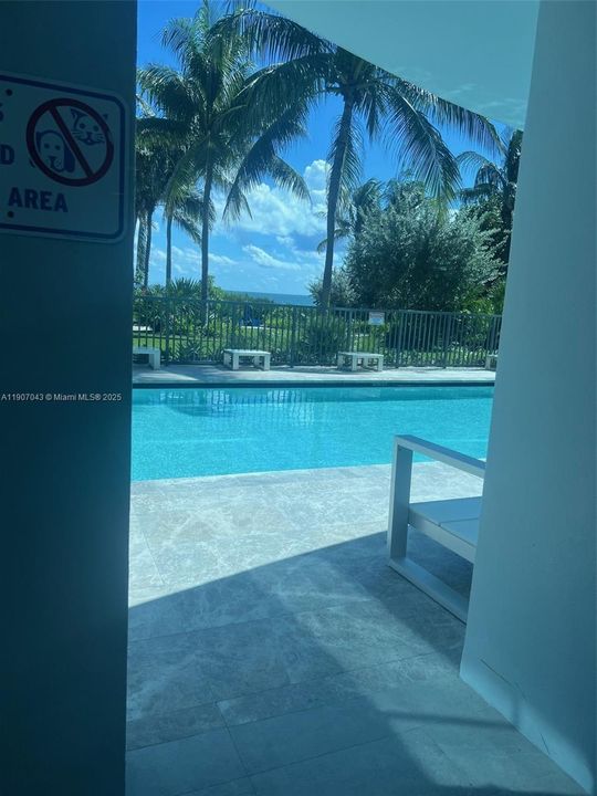 For Sale: $1,320,000 (2 beds, 2 baths, 1246 Square Feet)