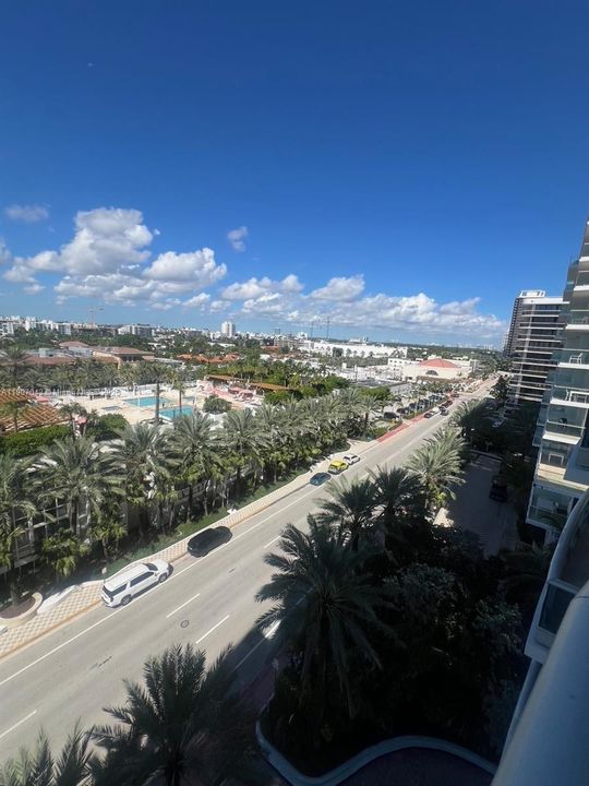 For Sale: $1,320,000 (2 beds, 2 baths, 1246 Square Feet)