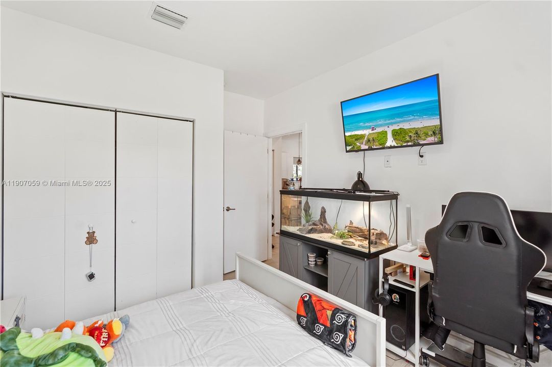 En Renta: $3,500 (4 camas, 3 baños, 2009 Pies cuadrados)