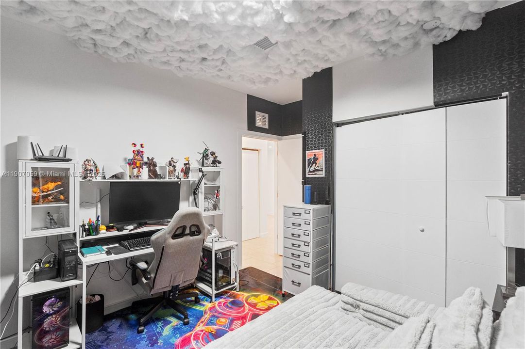 En Renta: $3,500 (4 camas, 3 baños, 2009 Pies cuadrados)