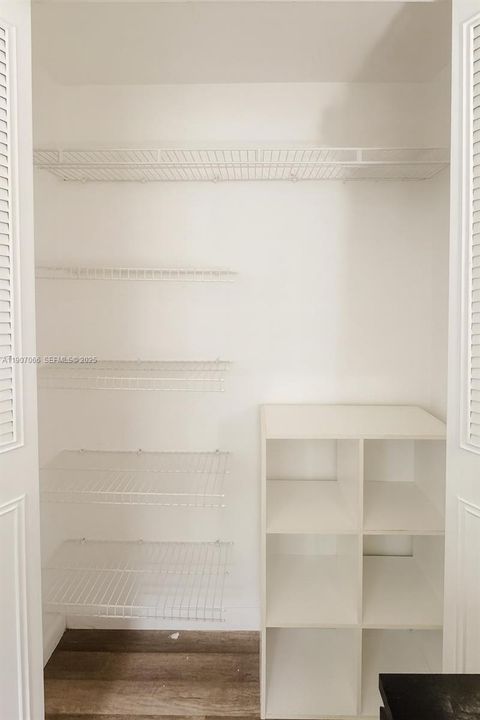 В аренду: $2,200 (2 спален, 2 ванн, 1100 Квадратных фут)