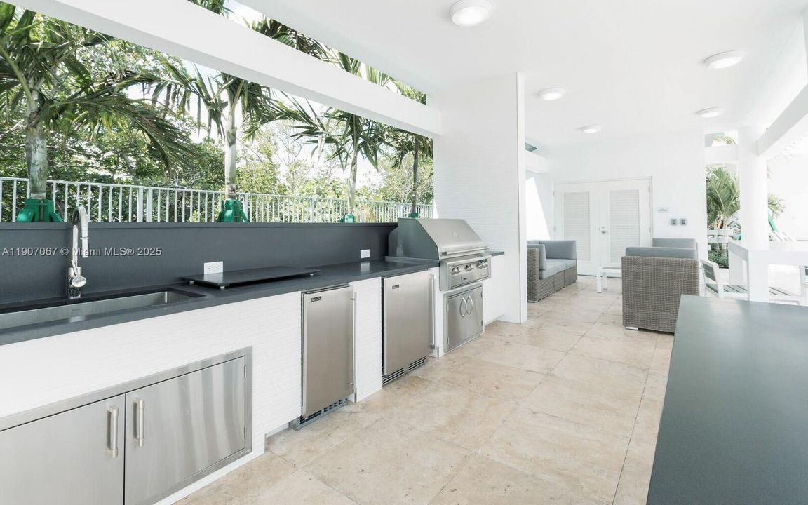 Activo con contrato: $1,149,000 (2 camas, 2 baños, 1817 Pies cuadrados)