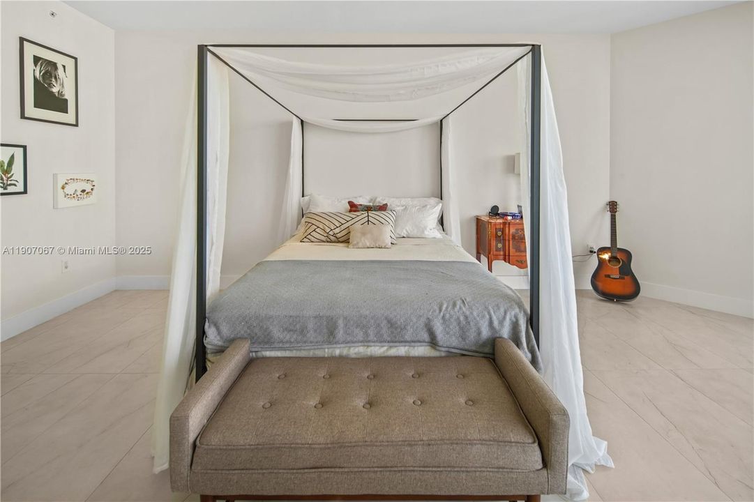 Activo con contrato: $1,149,000 (2 camas, 2 baños, 1817 Pies cuadrados)