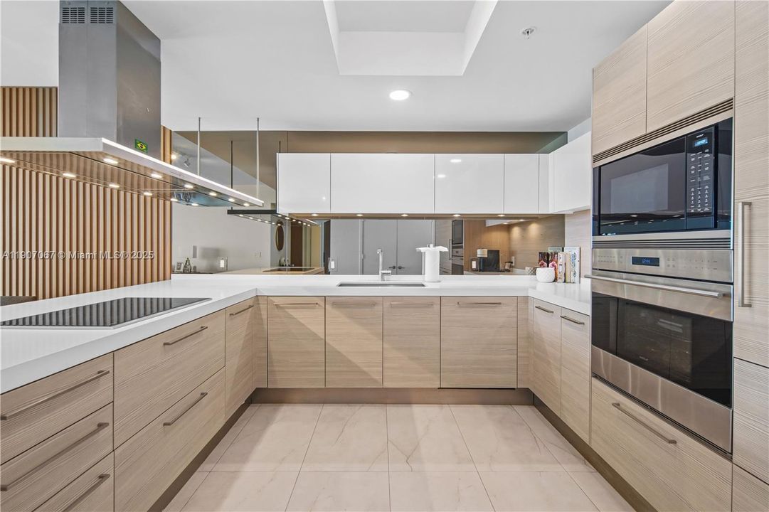 Activo con contrato: $1,149,000 (2 camas, 2 baños, 1817 Pies cuadrados)