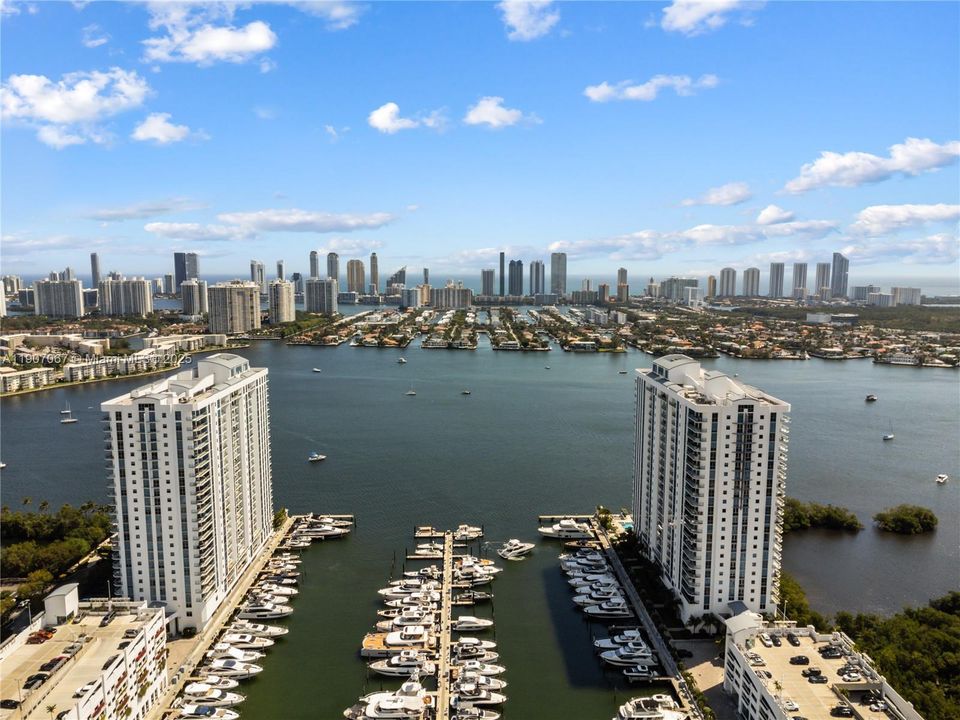Activo con contrato: $1,149,000 (2 camas, 2 baños, 1817 Pies cuadrados)