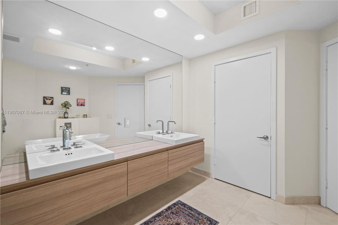 Activo con contrato: $1,149,000 (2 camas, 2 baños, 1817 Pies cuadrados)