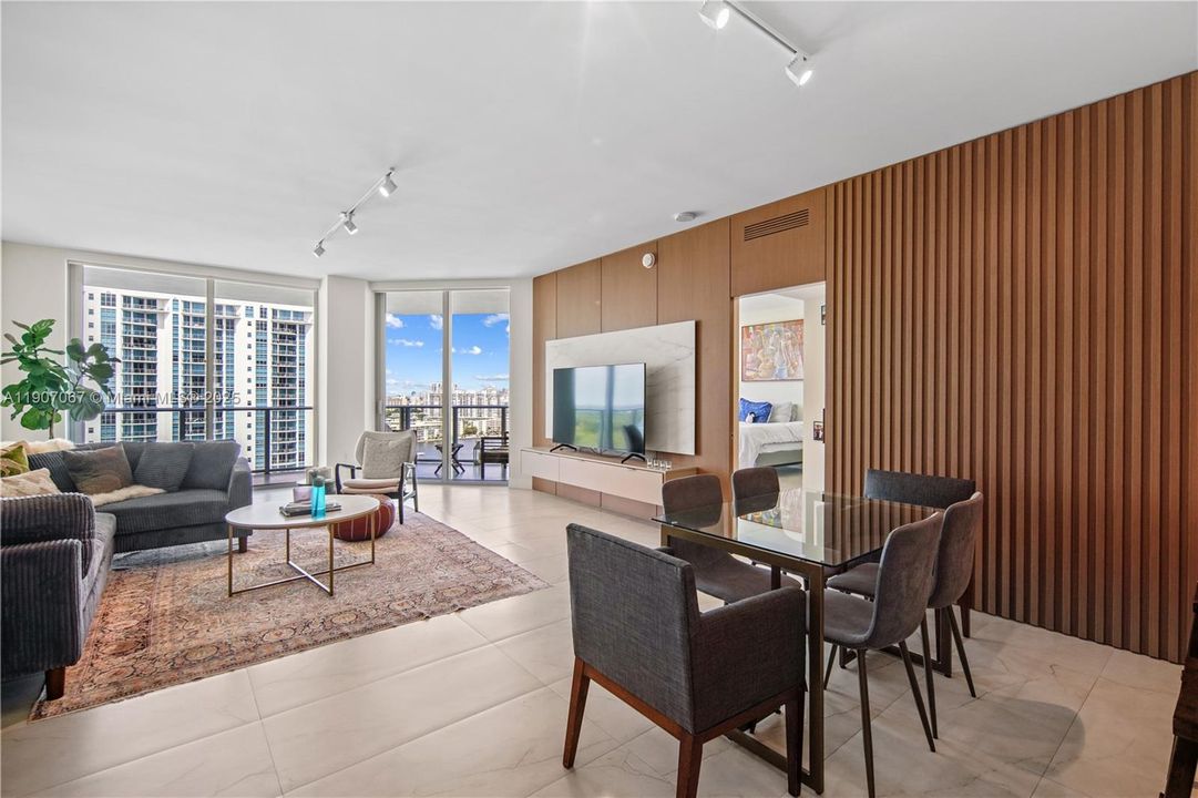Activo con contrato: $1,149,000 (2 camas, 2 baños, 1817 Pies cuadrados)